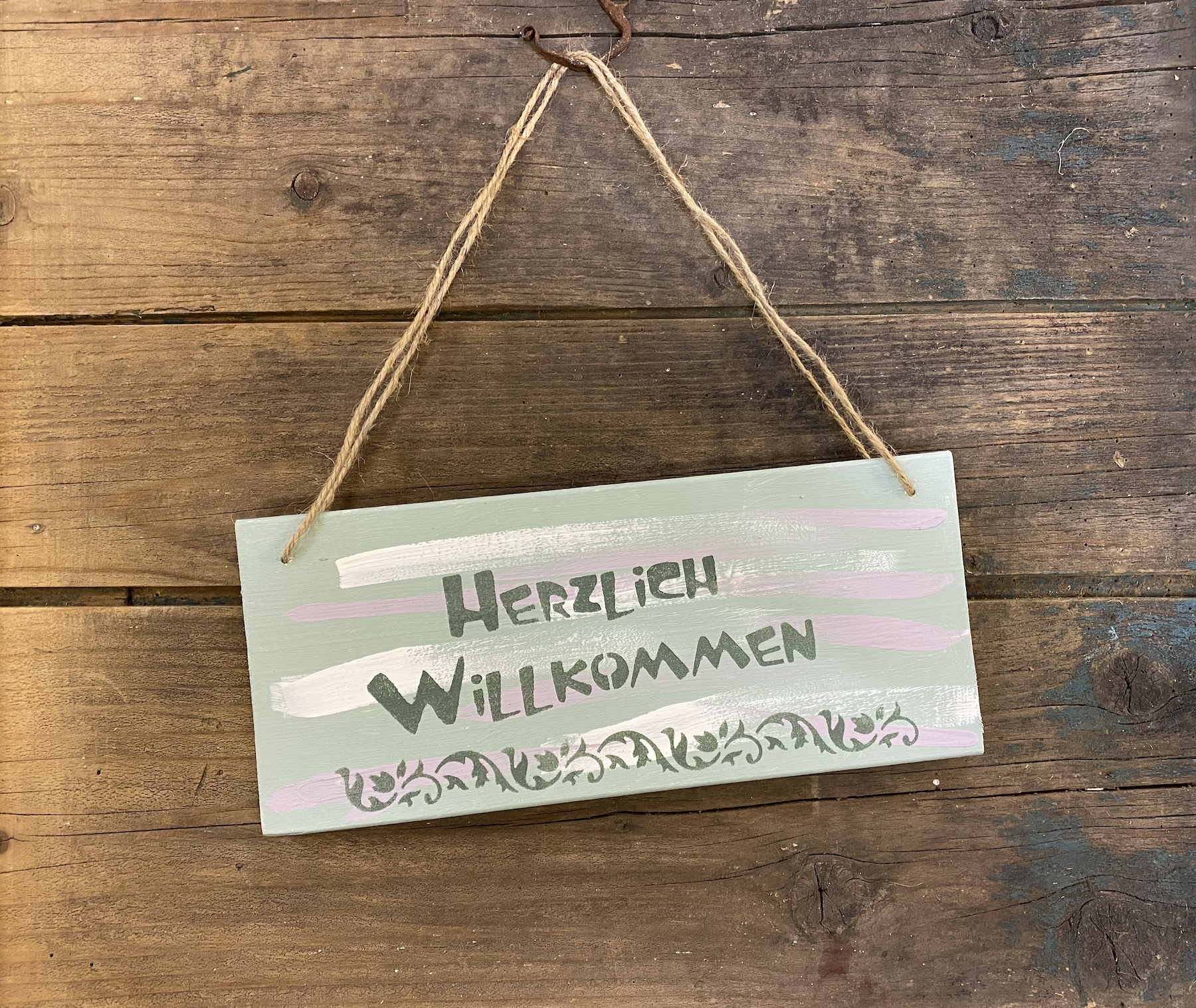 Schild Herzlich Willkommen